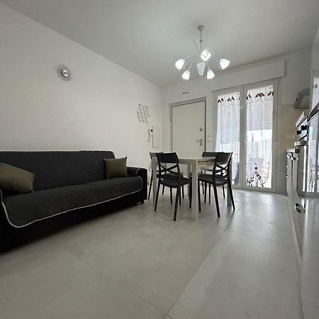 Casa Vacanze Regi San Benedetto del Tronto Exterior photo